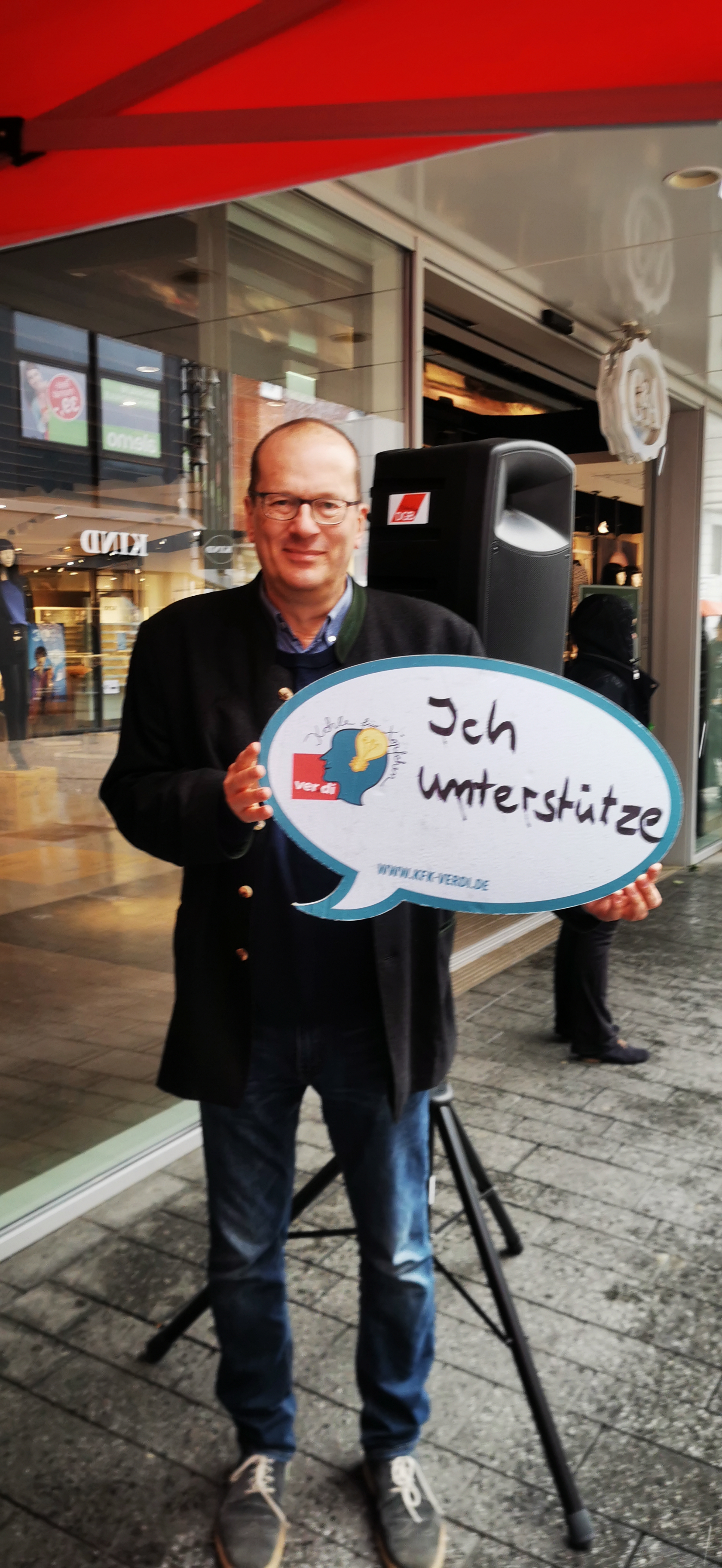 Jürgen Wasser (Kandidat der CDU) aus Delmenhorst unterstützt die Kampagne Kohle für Köpfchen. 